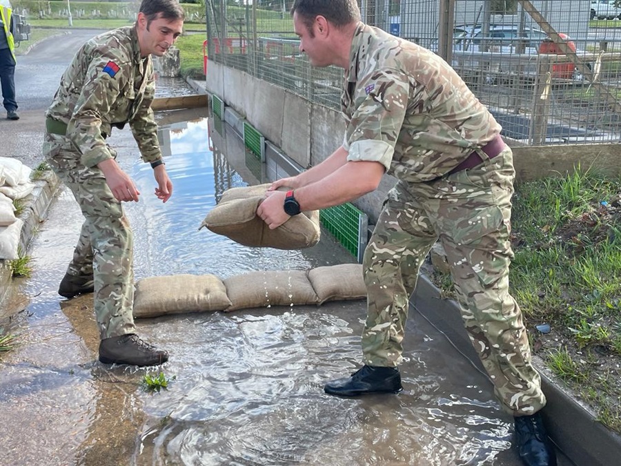 Soldiers deploying BlastSax.JPG